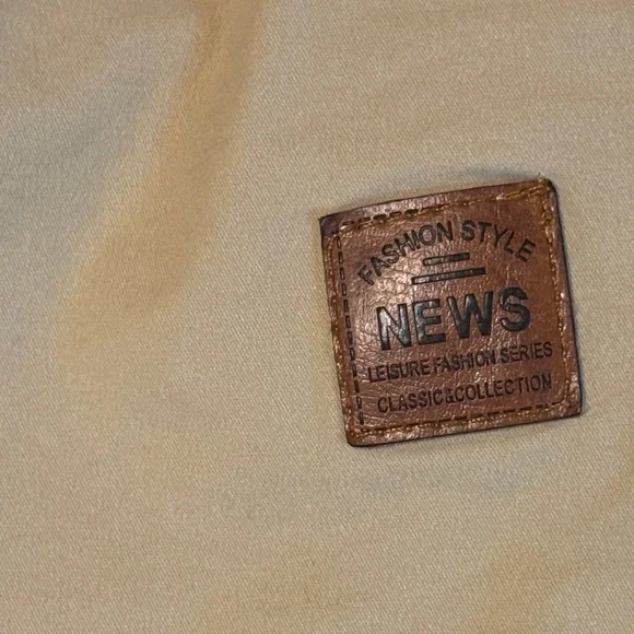 Men's Beige Athletic Shorts with Drawstring - Picture 5 of 11